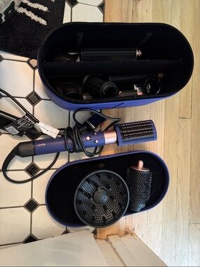 Dyson Hot Air Styler Set in Purple with Rose Gold Accents